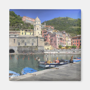 Hügeldorf Vernazza, Cinque Terre, Ligurien Magnet