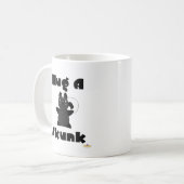 Huggable Skunk Hug A Skunk Kaffeetasse (Vorderseite Links)