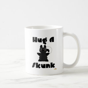 Huggable Skunk Hug A Skunk Kaffeetasse