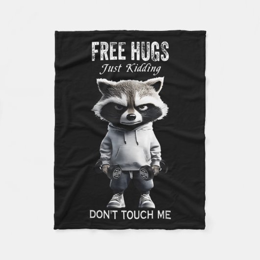 Hugs Just Kidding Don't Touch Me Racoon Workout Gy Fleecedecke (Vorderseite)
