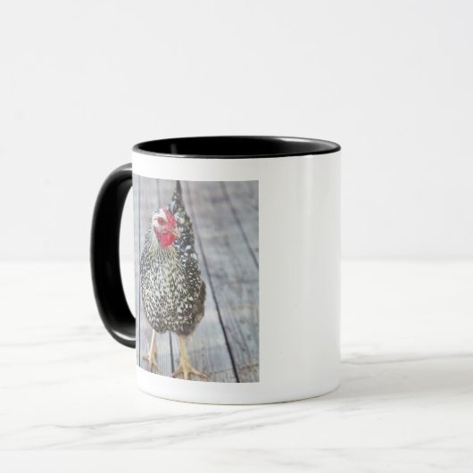 Huhn auf hölzerner Plattform, versilbern Tasse (Vorderseite Links)