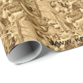 HUHN, DAS PAPPER EINWICKELT GESCHENKPAPIER (Rolleneckpunkt)