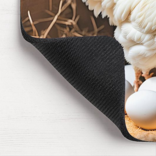 Hühnchen mit weißen Eiern Mousepad (Ecke)