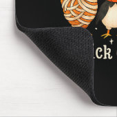 Hühnchen oder Streich lustiges Hühner-Halloween-Ko Mousepad (Ecke)