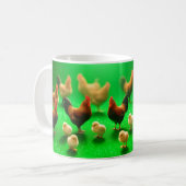 Hühner auf grünem Hintergrund  Kaffeetasse (Vorderseite Links)
