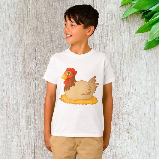 Hühner, die auf Niedlichen Nestbaum sitzen T-Shirt