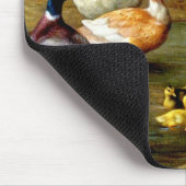 Hühner, Enten und Enten im landwirtschaftlichen Be Mousepad (Ecke)