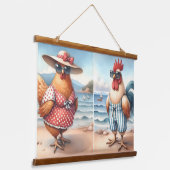 Hühner in Badeanzügen am Meer Wandteppich Mit Holzrahmen (Gewinkelt)