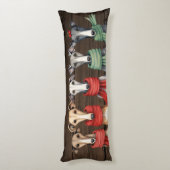 Hühner und Hunde in Hunden Seitenschläferkissen (Rückseite (Vertikal))