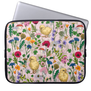 Hühner und Wildblumen auf Zuckerwatte pink Laptopschutzhülle