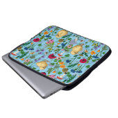 Hühner und Wildblumen in Babyblau Laptopschutzhülle (Vorne Knopf)
