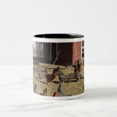 Hühnerarbeitsplätze in der Nähe von Hühnerstall Cl Zweifarbige Tasse (Mittel)