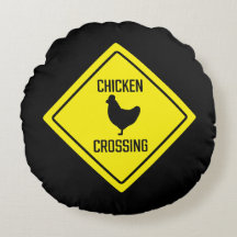 Hühnerüberquerung | Vorsicht | Rundkissen