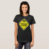 Humanismus am T-Shirt der Arbeits-Frauen (Vorne ganz)