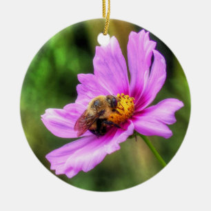 Hummel auf rosa Kosmos Keramik Ornament