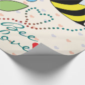 Hummel-Biene mit Blumen-Bienen-Liebe-Blättern Geschenkpapier (Ecke)