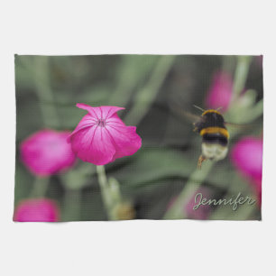 Hummel und rosa Blütenfoto mit Namen Geschirrtuch