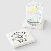 Hummelbauernhof Herzlich willkommen in unserem Hiv Steinuntersetzer (Seitenansicht)