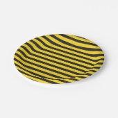 Hummelblüte Schwarz Gelb Horizontale Linien Hummel Pappteller (Schrägansicht)