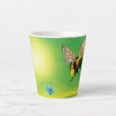Hummelflug kleine Abbildung Milchtasse (Vorderseite)