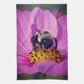 Hummeln auf der Blume des Kosmos Geschirrtuch (Vertikal)