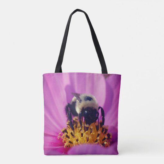 Hummeln auf der Blume des Kosmos Tasche (Rückseite)