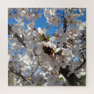 Hummeln auf der Blüte der Wildkirsche Puzzle