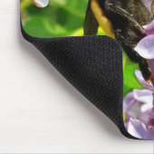 Hummeln auf Lilac blühen Ihre Initialen Mousepad (Ecke)