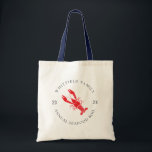 Hummer-Boil Sommer Meeresfrüchte Party nach Maß Tragetasche<br><div class="desc">Es ist wieder hier. Das alljährlich stattfindende Sommerfest im Party, das Sie für die ganze Familie planen, zu hängen, zu essen und zu trinken. Gedenken Sie dieses Jahr mit einem passenden Familiendesign, um das Foto perfekt aussehen zu lassen und das Gedächtnis jahrelang behalten. Fügen Sie Ihre Familiendaten hinzu, indem Sie...</div>