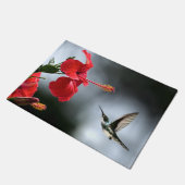 Humming Bird und Rote Blume Fußmatte (Schrägansicht)