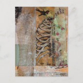Hummingbird and ribcage mixed media collage postkarte (Vorderseite)