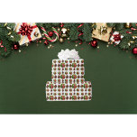 Hummingbird Christmas Wrapping Paper Geschenkpapier<br><div class="desc">Hummingbird Weihnachtswrapping Paper mit Ruby-Throated Hummingbirds. Erstellt mit Foto von Audrey Wenzler von Audreys Kreationen und AI erstellt Ornament. Wenn du Kolibris Liebe,  wirst du sicher dieses Packpapier Liebe geben. Das ist eine Art.</div>