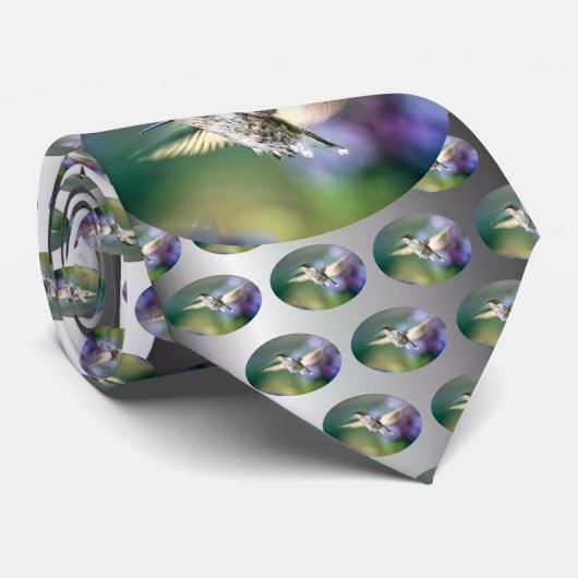 Hummingbird Flying Krawatte (Gerollt)