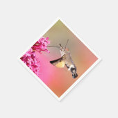 Hummingbird Hawk-Moth-Schmetterling im Flug Serviette (Ecke)