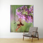 Hummingbird Moth on Butterfly Bush Wandteppich (Beispiel)