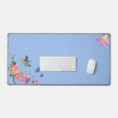 Hummingbird, Schmetterlinge & Blume auf Light Blue Schreibtischunterlage (Tastatur & Maus)