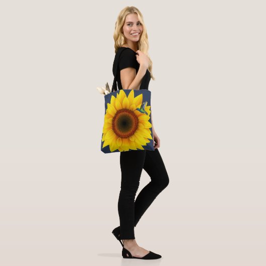 Hummingbird & Sunflower Tasche (Am Model)