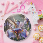 Hummingvogel stürzt in eine Iris Pappteller (Party)