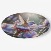 Hummingvogel stürzt in eine Iris Pappteller (Schrägansicht)