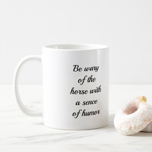Humorale Tasse von Pferdfoal-Rauchen Zigarrenkaffe (Mit Donut)