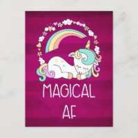 Humorvolle Einhorn-Zauber-AF auf dunkelrotem Muste