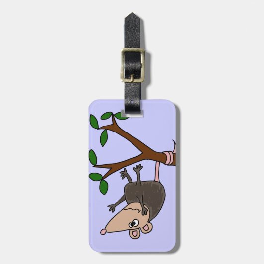 Humorvolles Opossum, das vom Baum baumelt Gepäckanhänger (Vorderseite vertikal)
