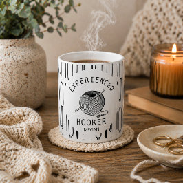 Humorvolles Schwarz-Weiß-Crochet Kaffeetasse