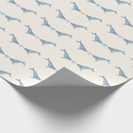 Humpback Wal Regenbogenherzen Geschenkpapier (Ecke)