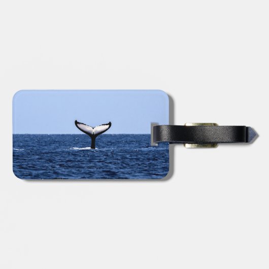 Humpback Whale im Ozean Gepäckanhänger (Rückseite horizontal)