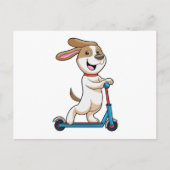 Hund als Biker mit Scooter Postkarte (Vorderseite)