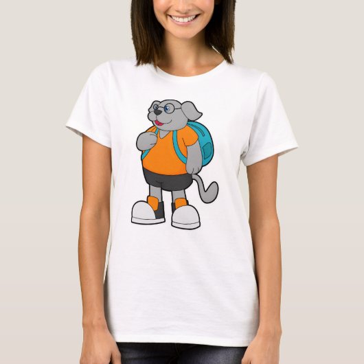 Hund als Hiker mit Rucksack T-Shirt (Vorderseite)