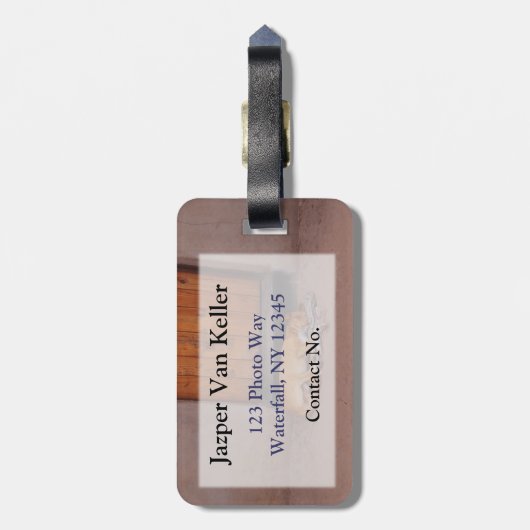 Hund an der Erholung Gepäckanhänger (Rückseite vertikal)