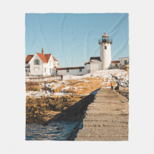 Hund Bar Lighthouse entlang der Küste des Ozeans Fleecedecke