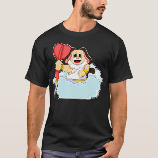 Hund bei Darts mit Art 1 T-Shirt